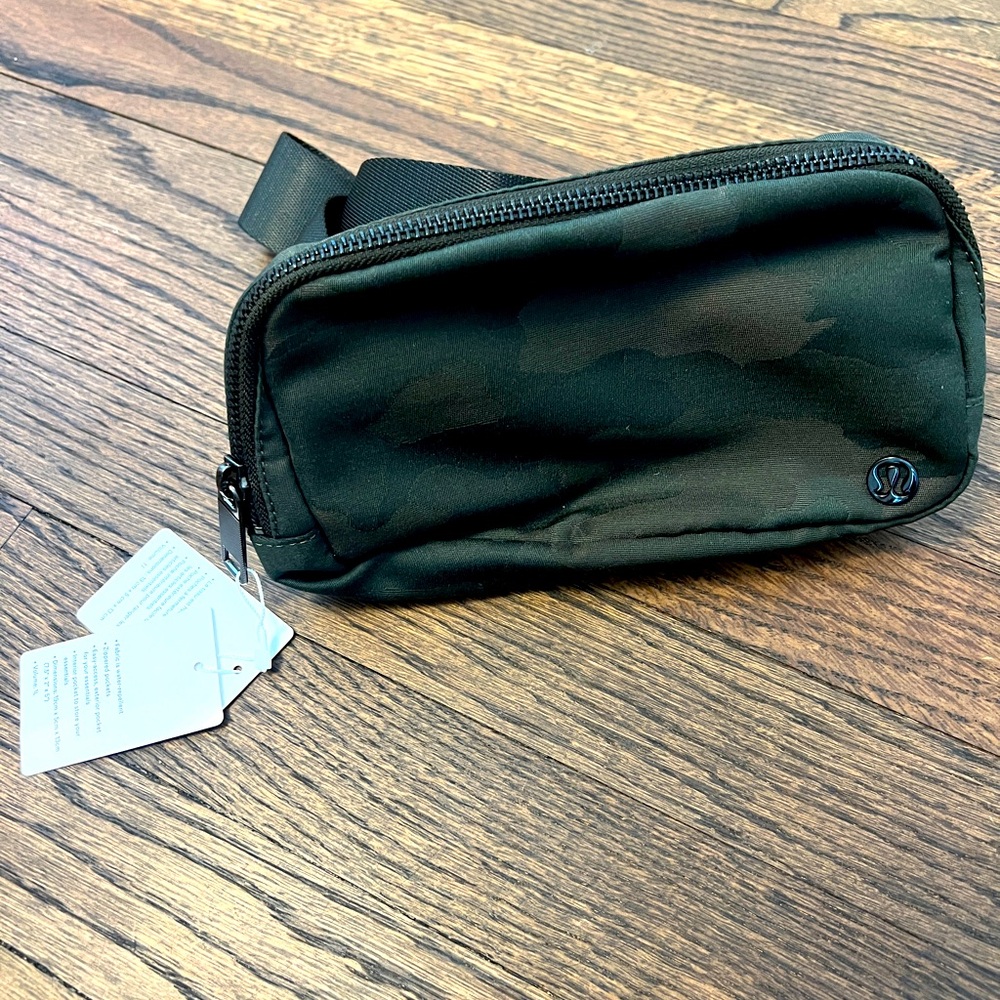 Camo Lululemon belt bag